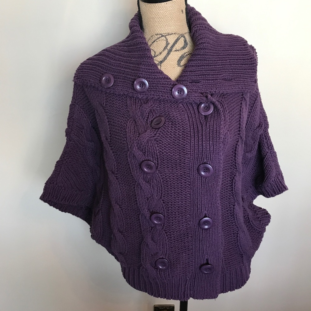 Itsu Purple double button cardigan